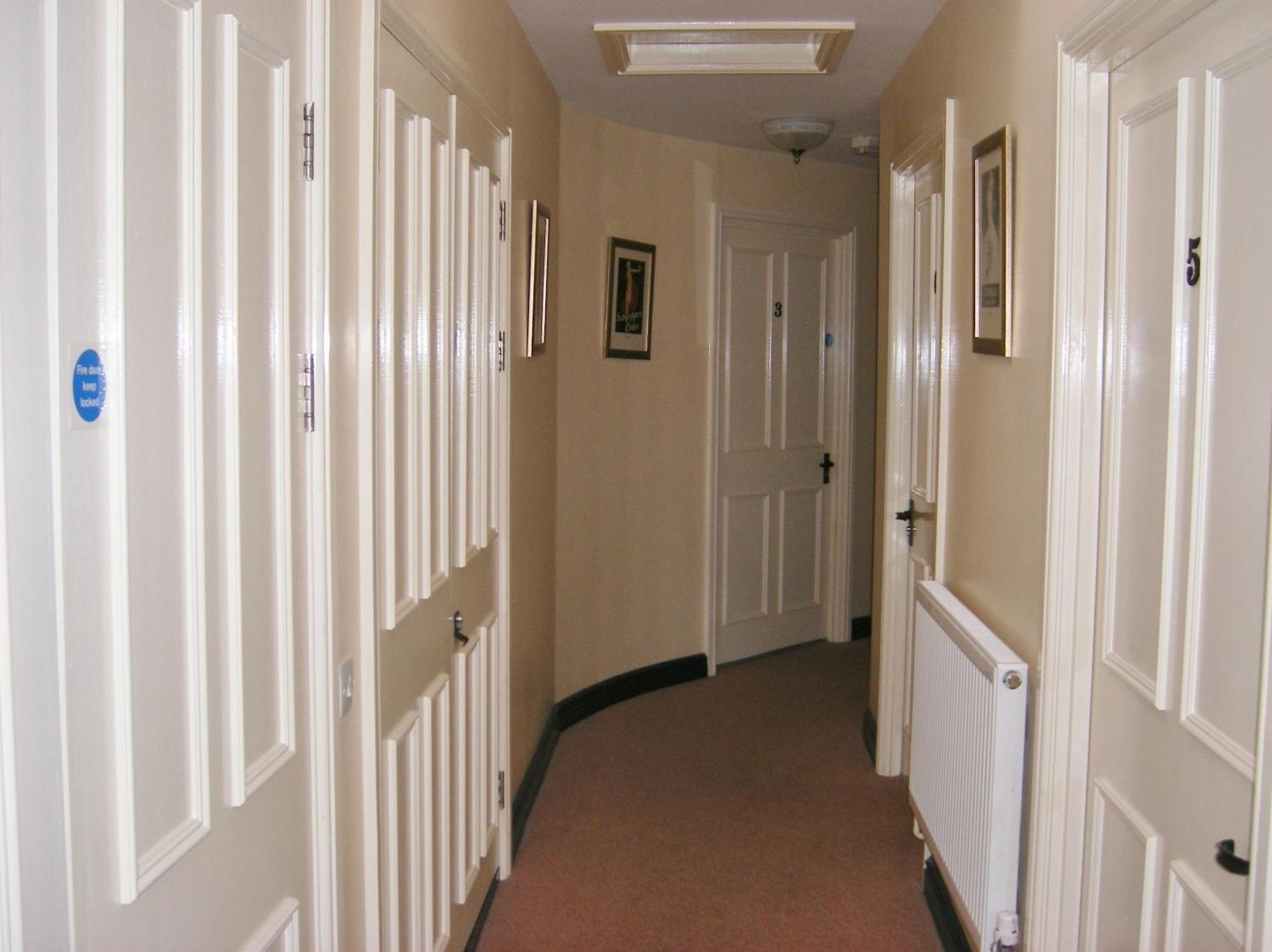 The Kings Head Hotel Abergavenny Dış mekan fotoğraf