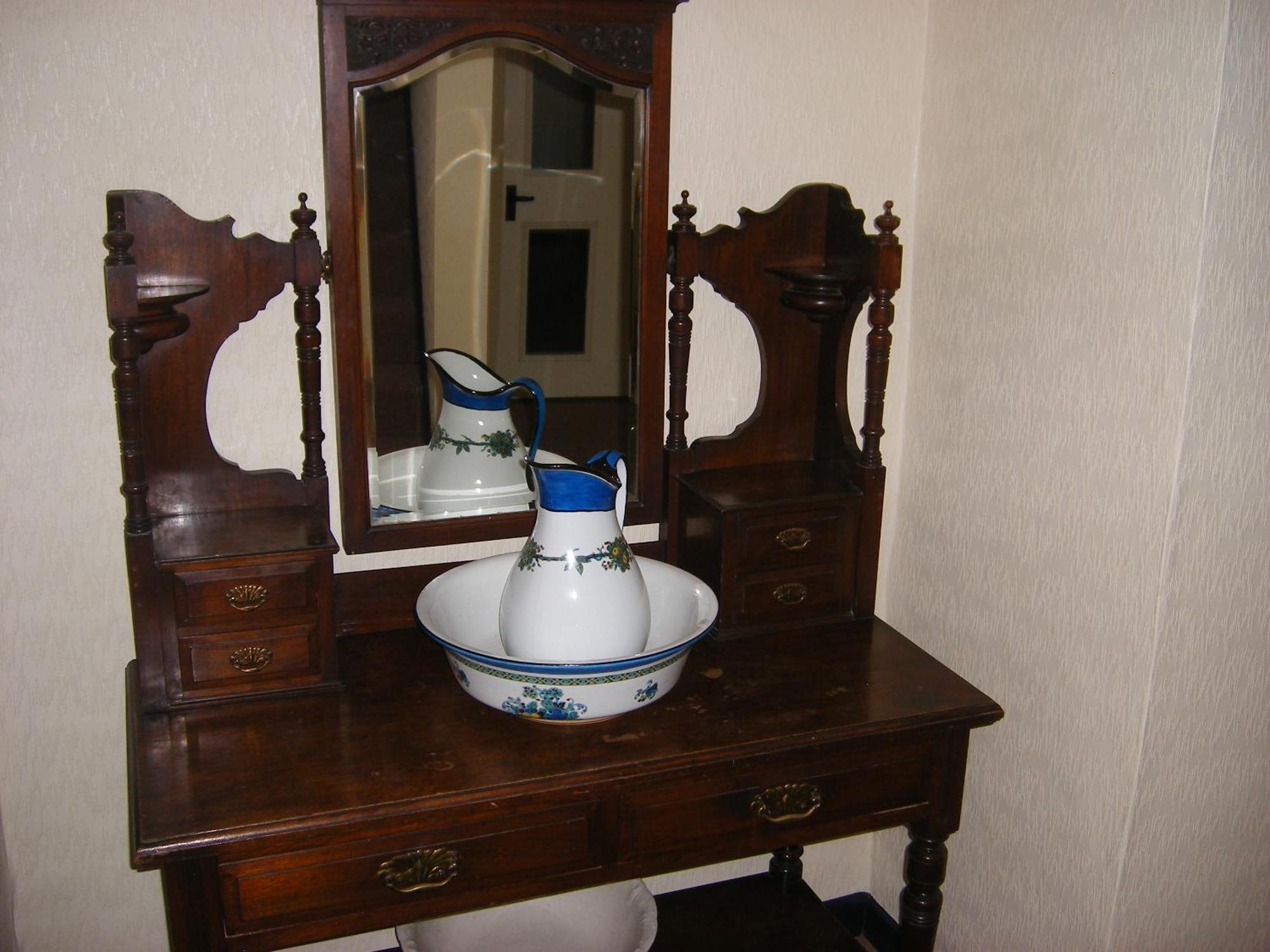 The Kings Head Hotel Abergavenny Dış mekan fotoğraf